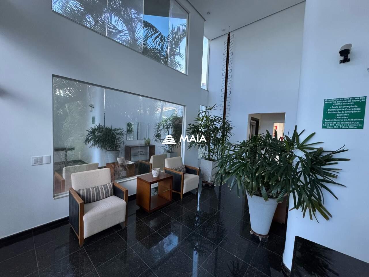 Apartamento à venda no Mercês: 