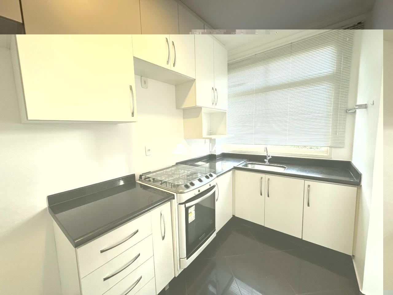 Apartamento à venda no Mercês: 