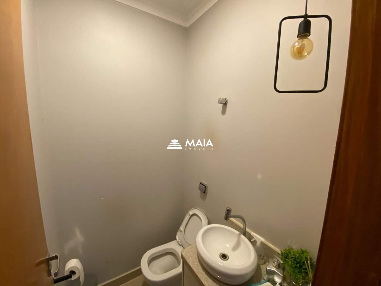 Casa à venda no Jardim Elza Amuí IV: 