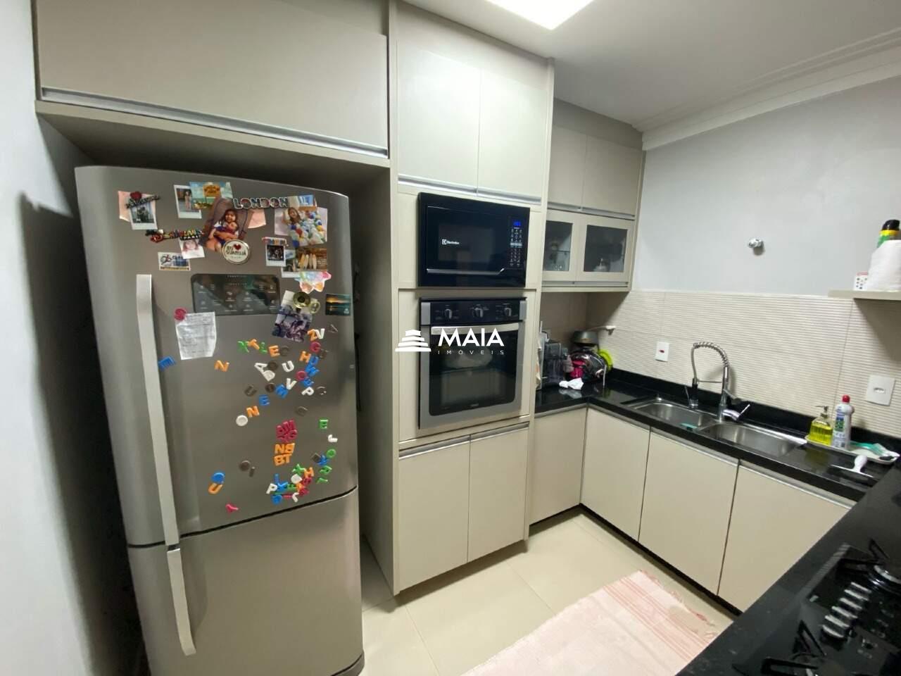 Casa à venda no Jardim Elza Amuí IV: 