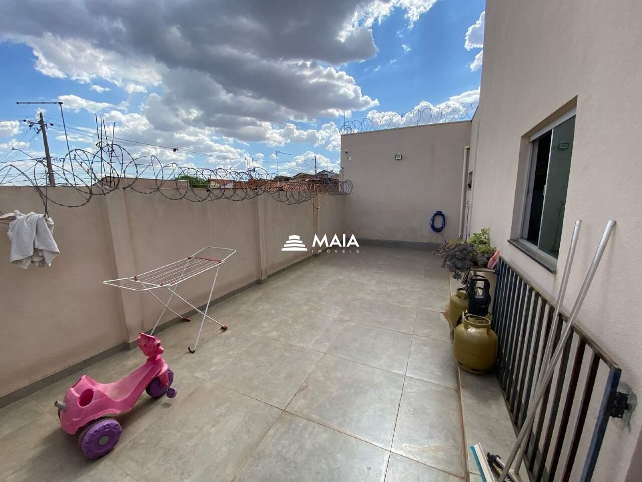 Casa à venda no Jardim Elza Amuí IV: 