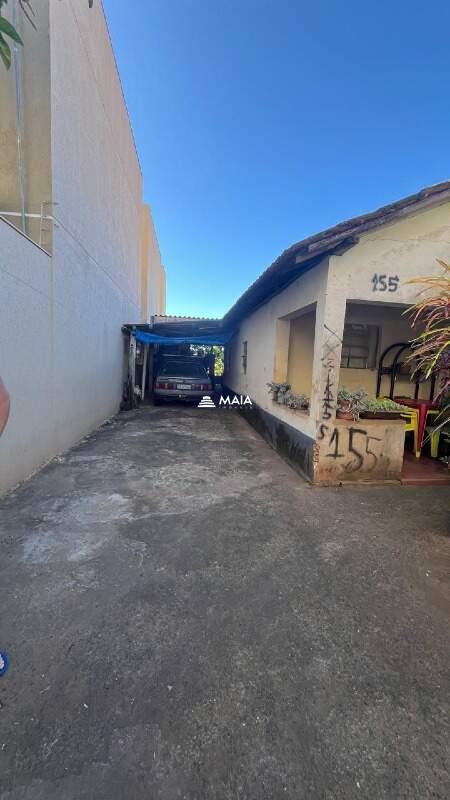 Terreno/Área à venda no Santa Maria: 