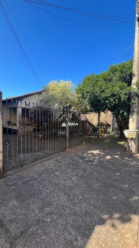 Terreno/Área à venda no Santa Maria: 