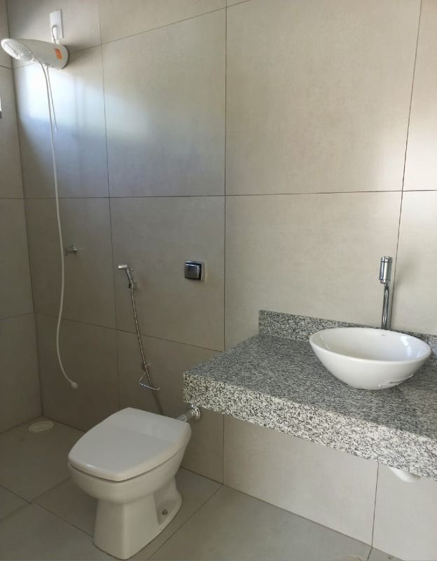 Casa de Condomínio à venda no Condomínio Lago do Sol: 