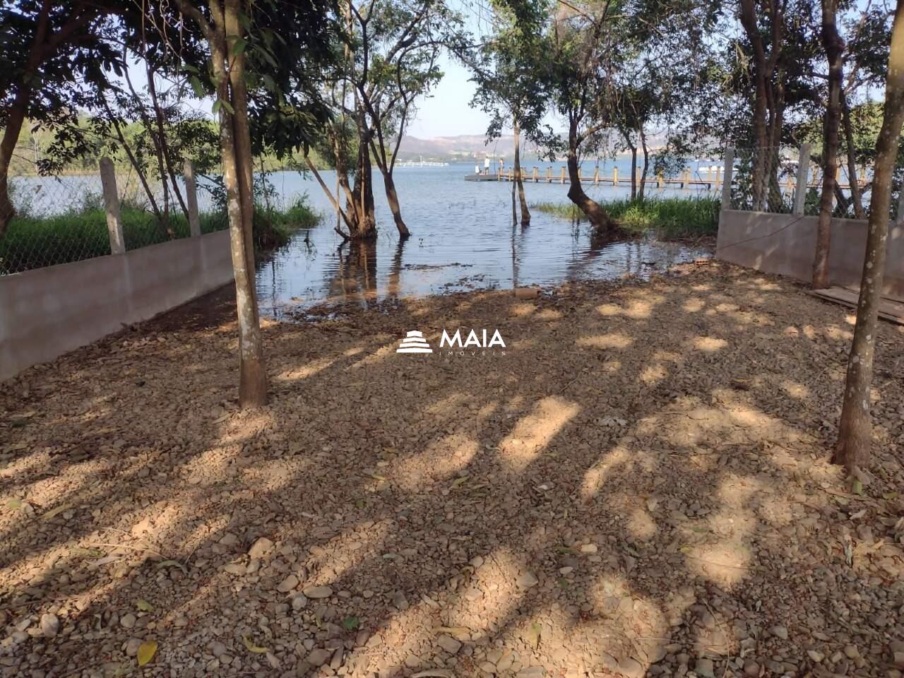 Casa à venda no Condomínio Lago do Sol: 