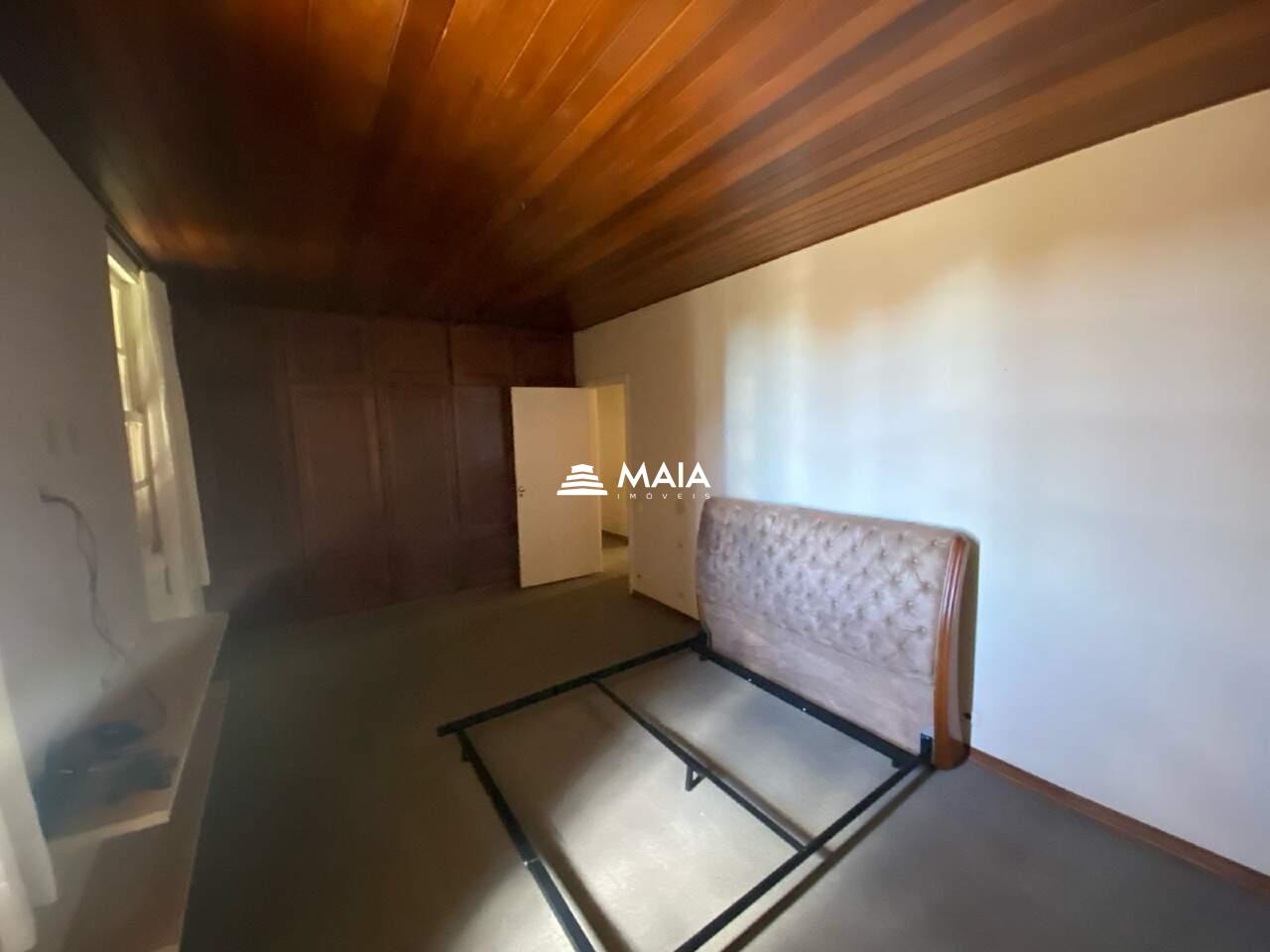 Casa à venda no Centro: 