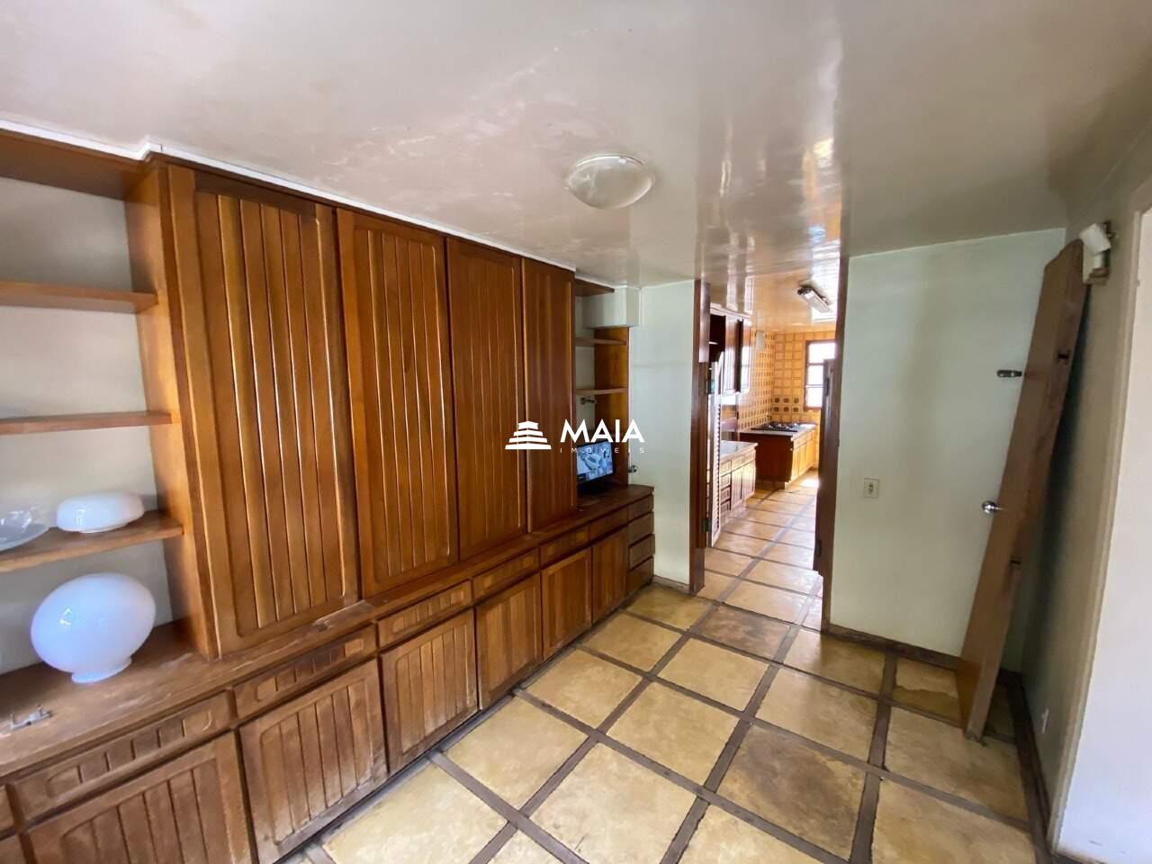 Casa à venda no Centro: 