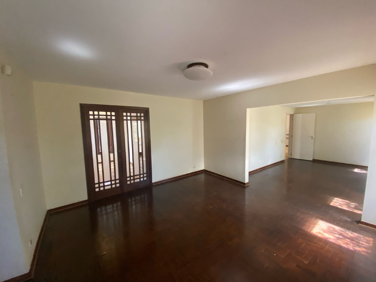 Casa à venda no Centro: 