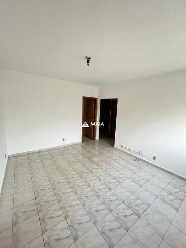 Casa à venda no Jardim Elza Amuí : 