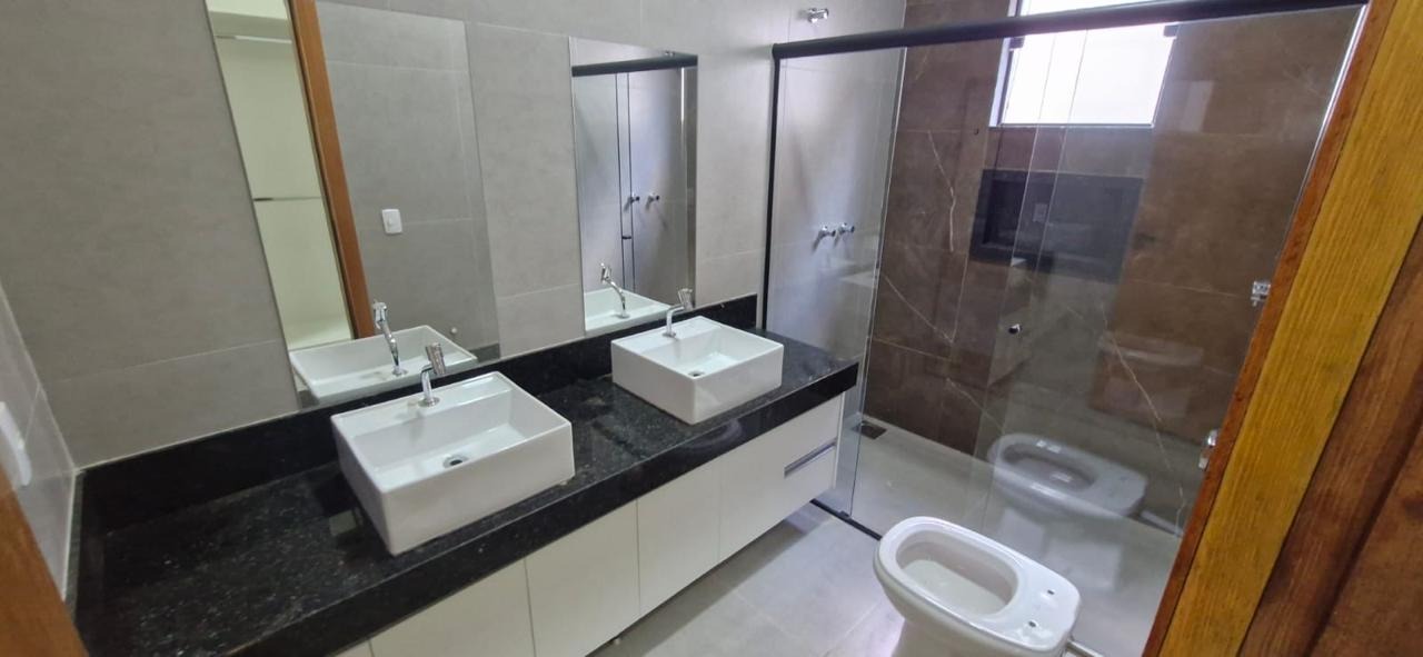 Casa à venda no Dom Eduardo: 