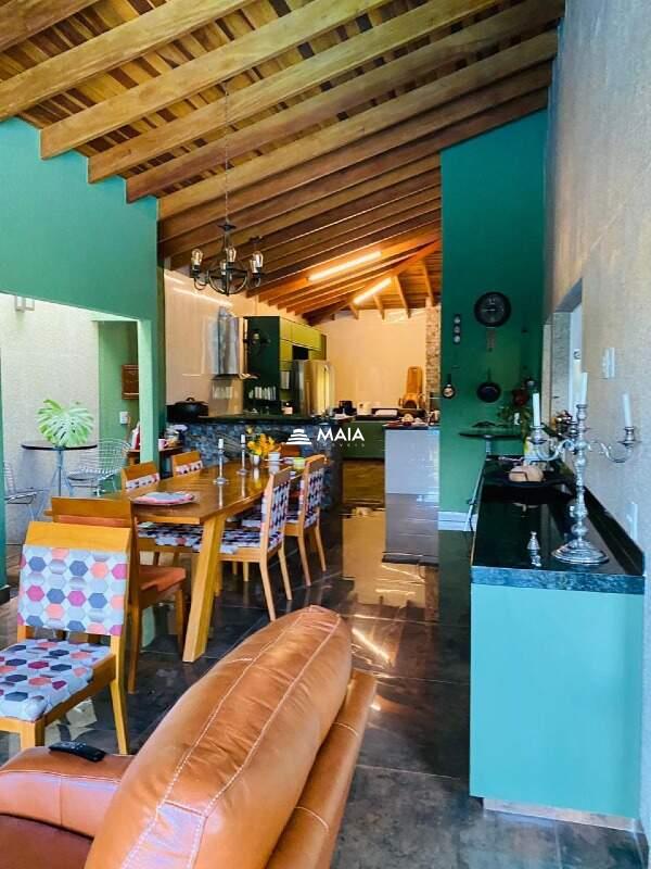 Casa de Condomínio à venda no Residencial Mário de Almeida Franco: 