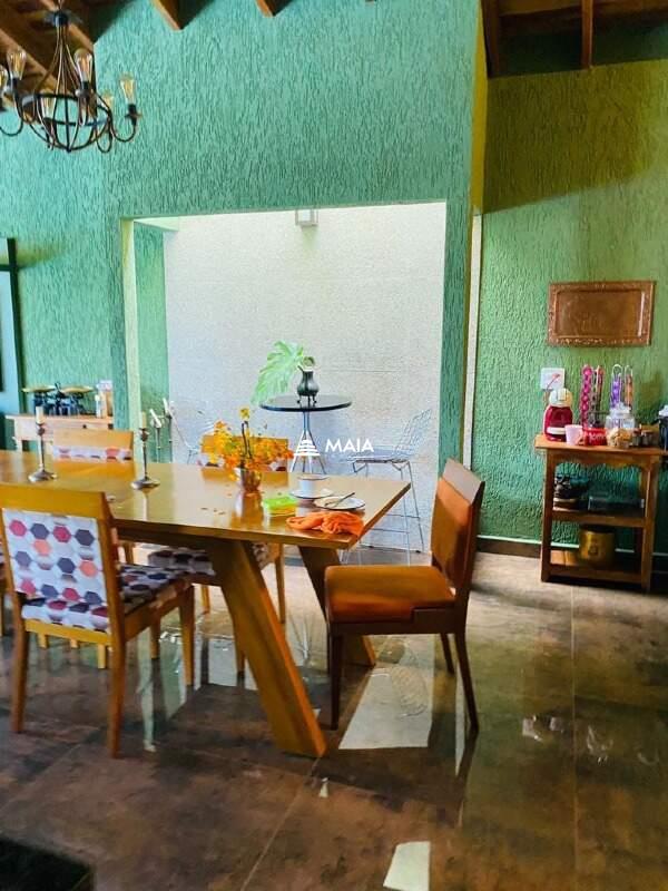 Casa de Condomínio à venda no Residencial Mário de Almeida Franco: 