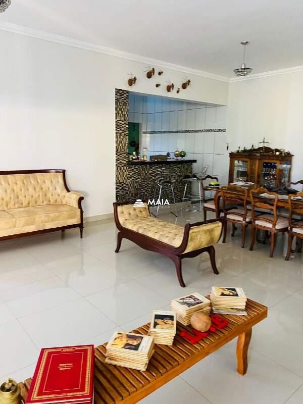 Casa de Condomínio à venda no Residencial Mário de Almeida Franco: 