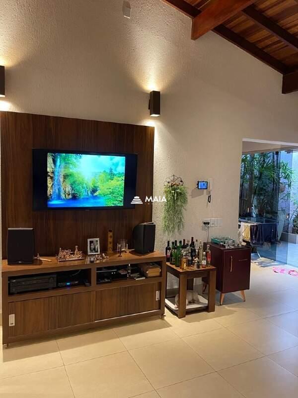 Casa à venda no Frei Eugênio: 