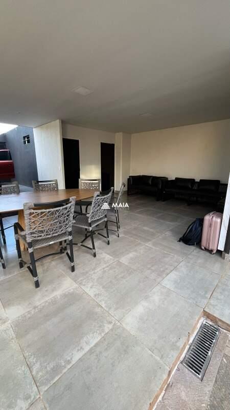 Casa à venda no Parque das Laranjeiras: 