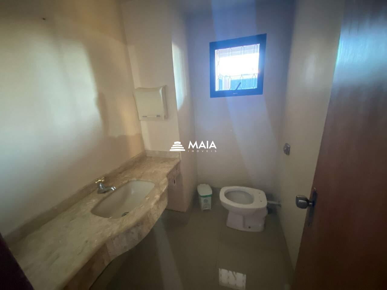 Casa à venda no Mercês: 