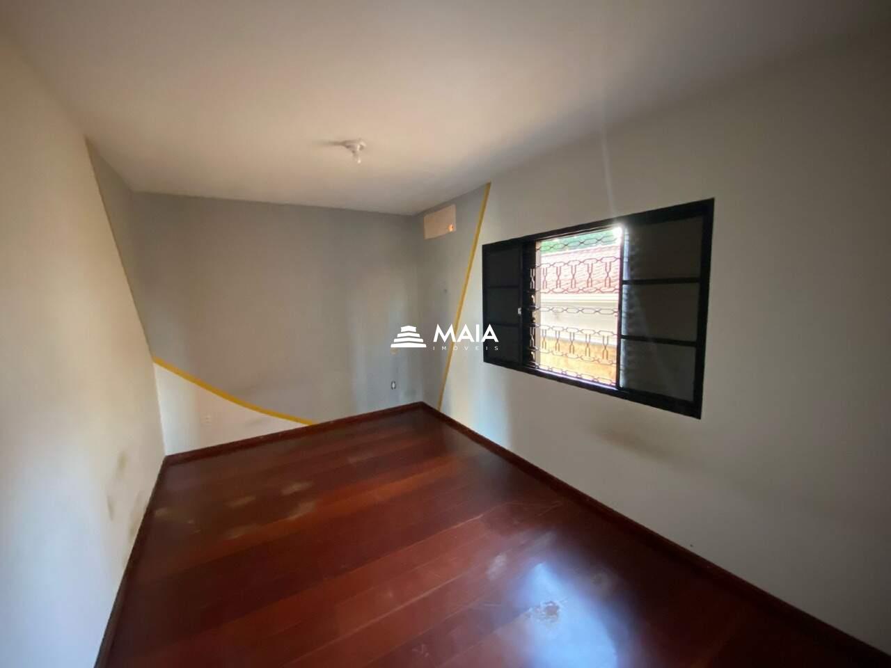 Casa à venda no Mercês: 