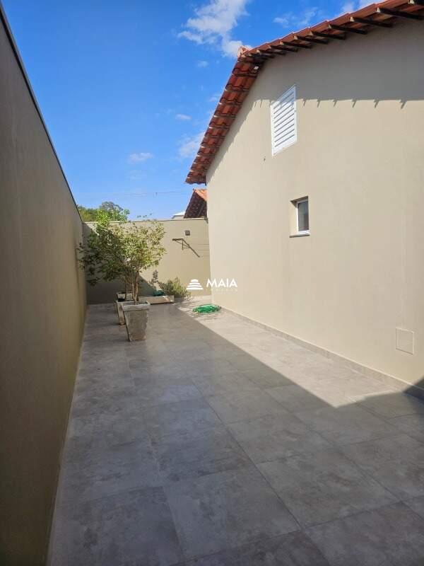 Casa de Condomínio à venda no Condomínio Vainice Andrade : 