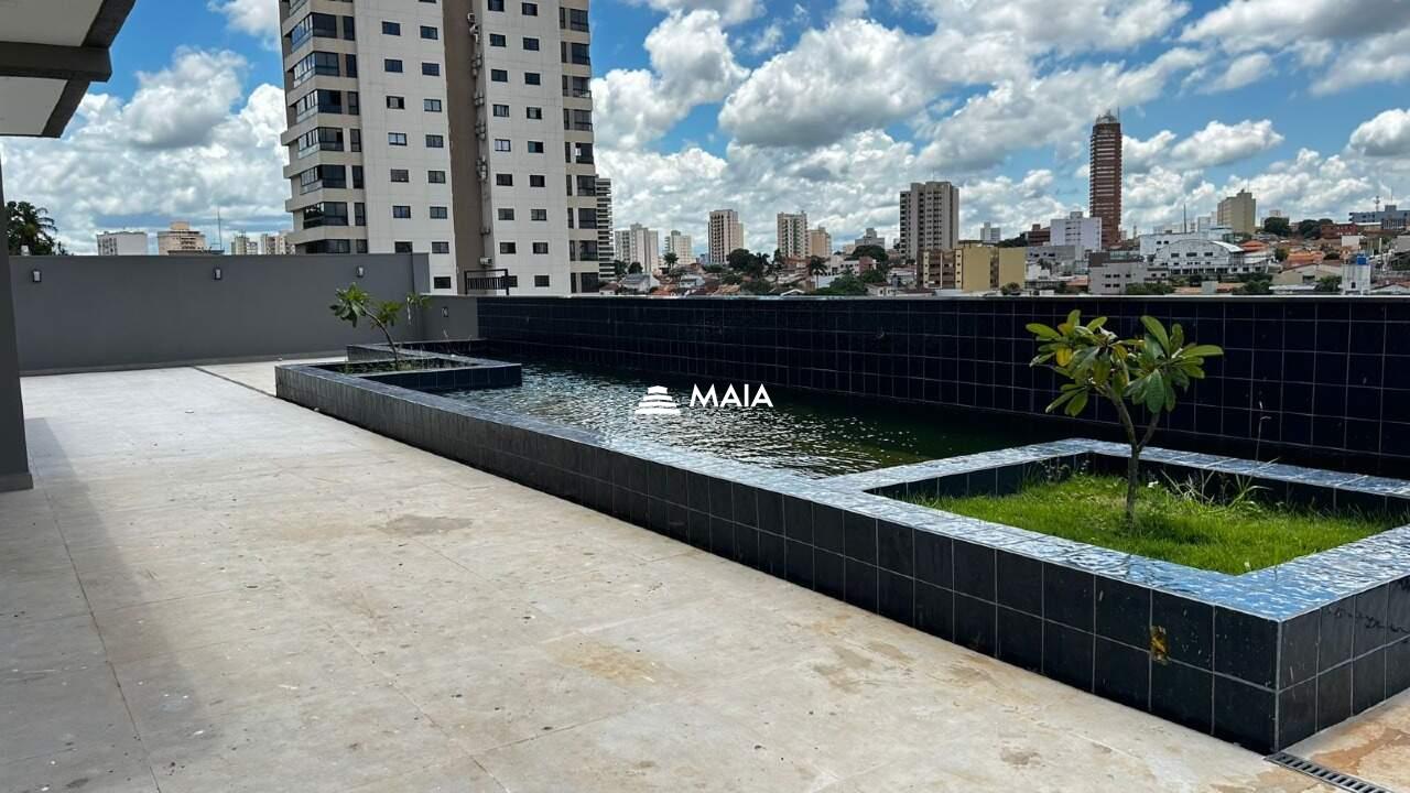 Apartamento à venda no Mercês: 