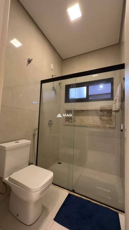 Casa de Condomínio à venda no Estância dos Ipês: 