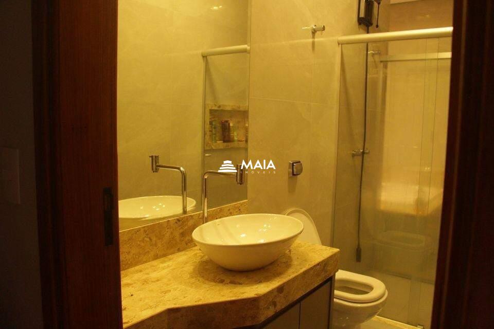 Casa à venda no Jardim Nenê Gomes: 