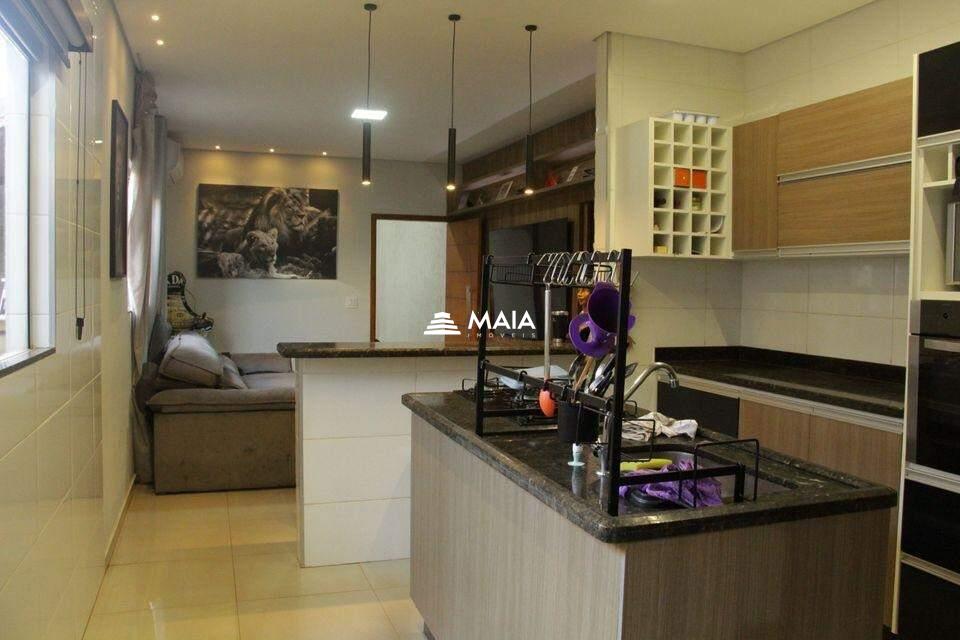 Casa à venda no Jardim Nenê Gomes: 