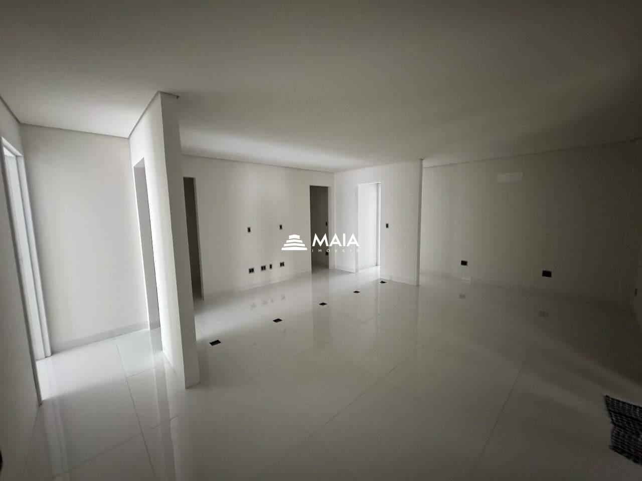 Comercial à venda no Santa Maria: 