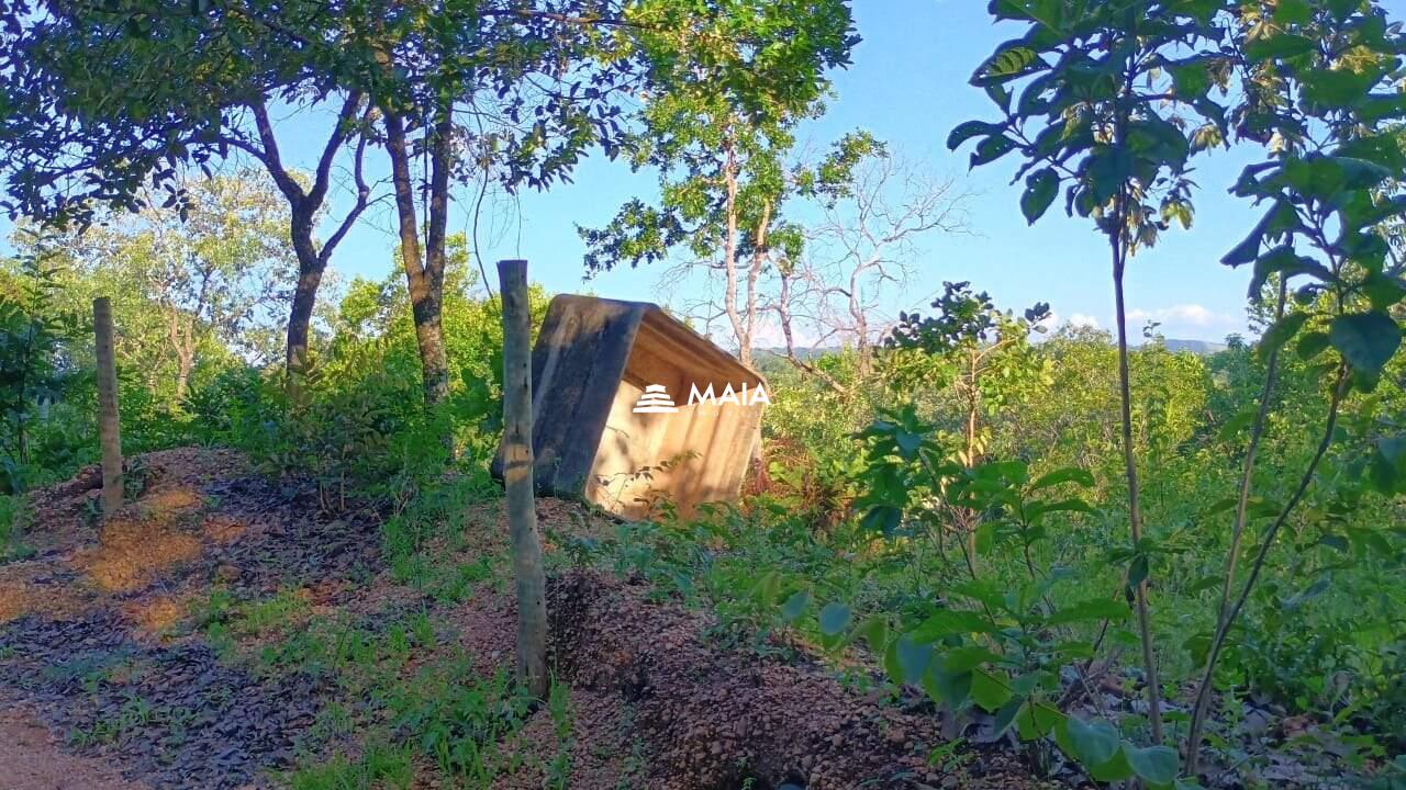 Terreno/Área à venda no Santa Rosa: 