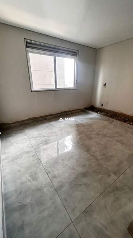 Apartamento à venda no Santa Maria: 