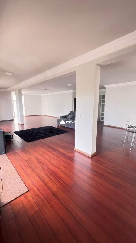 Apartamento à venda no Santa Maria: 