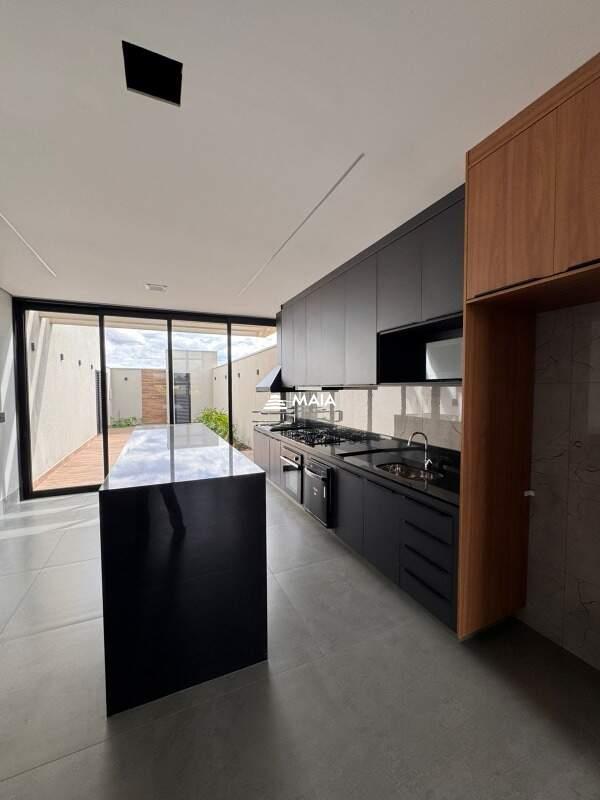 Casa de Condomínio à venda no Ayat, Club Residence II: 