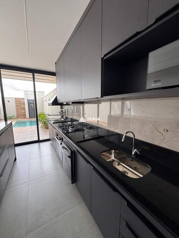 Casa de Condomínio à venda no Ayat, Club Residence II: 