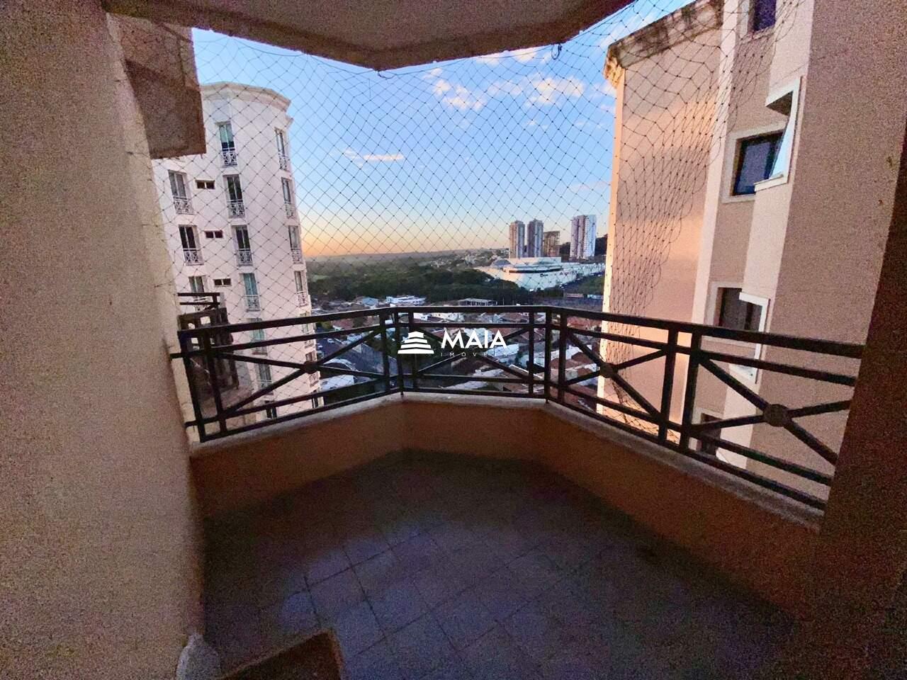 Apartamento à venda no Mercês: 