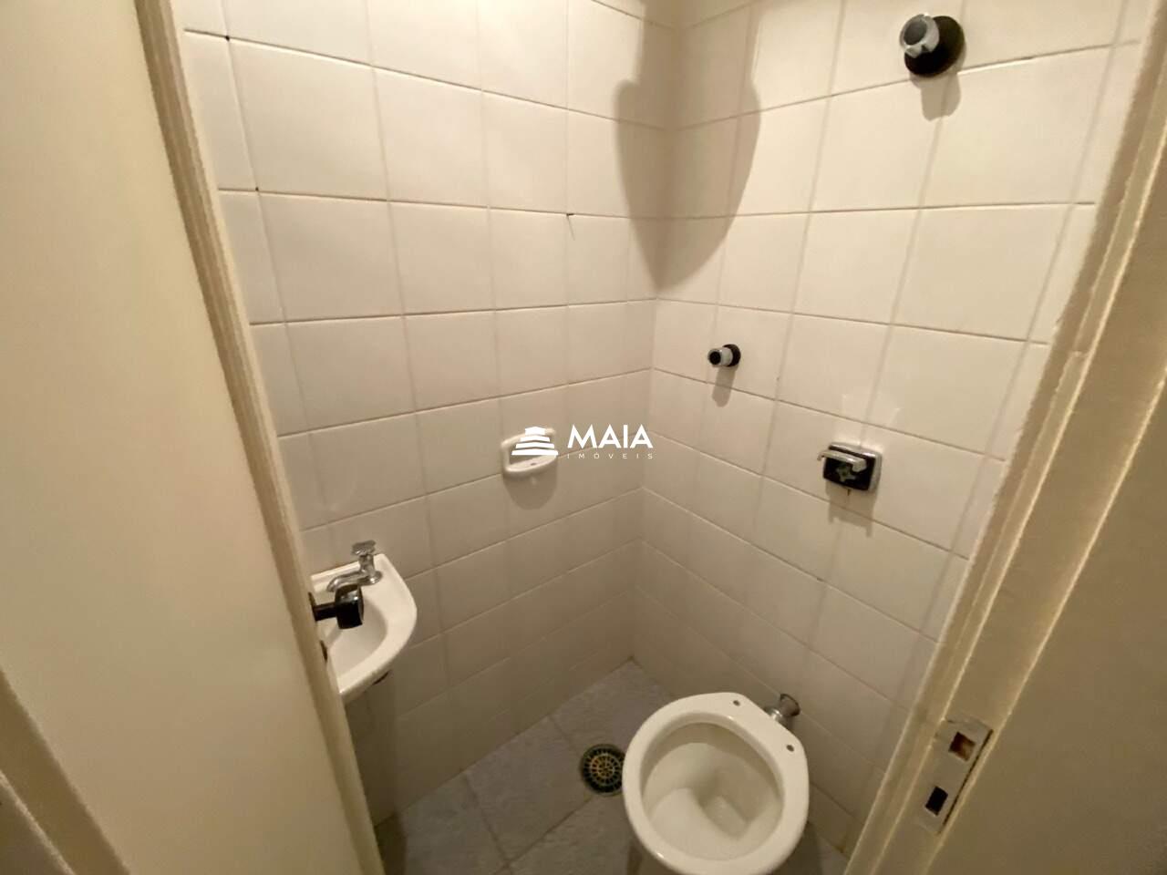 Apartamento à venda no Mercês: 