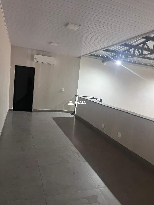 Galpão à venda no Conjunto Margarida Rosa de Azevedo: 