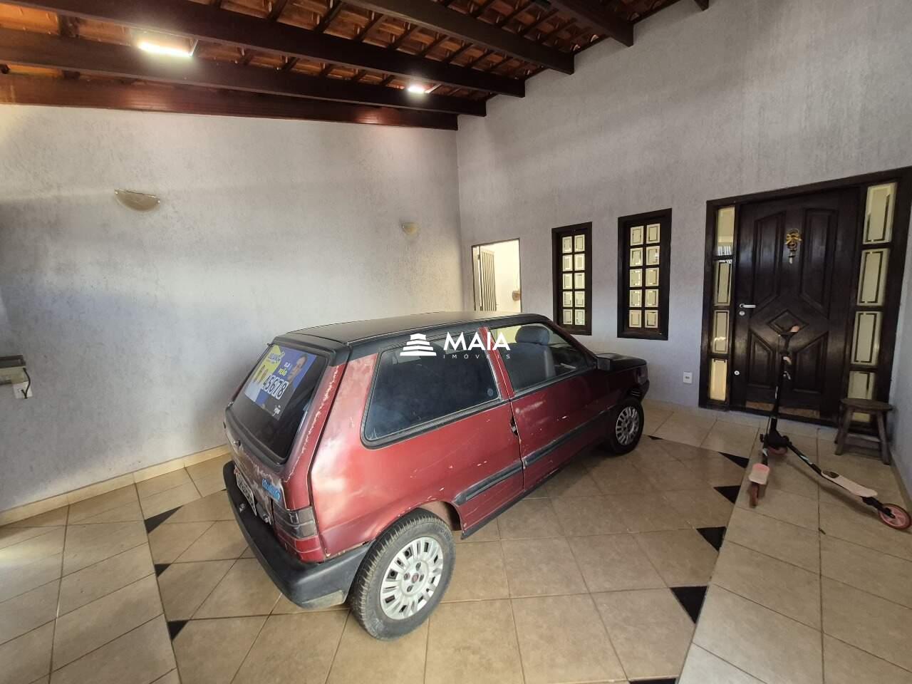 Casa à venda no Vila Militar: 