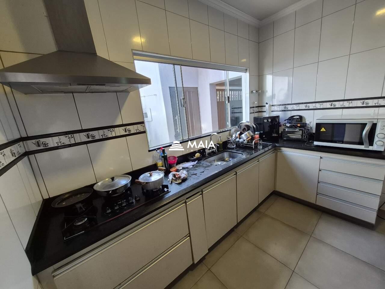 Casa à venda no Vila Militar: 