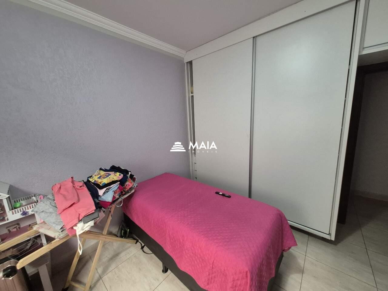 Casa à venda no Vila Militar: 