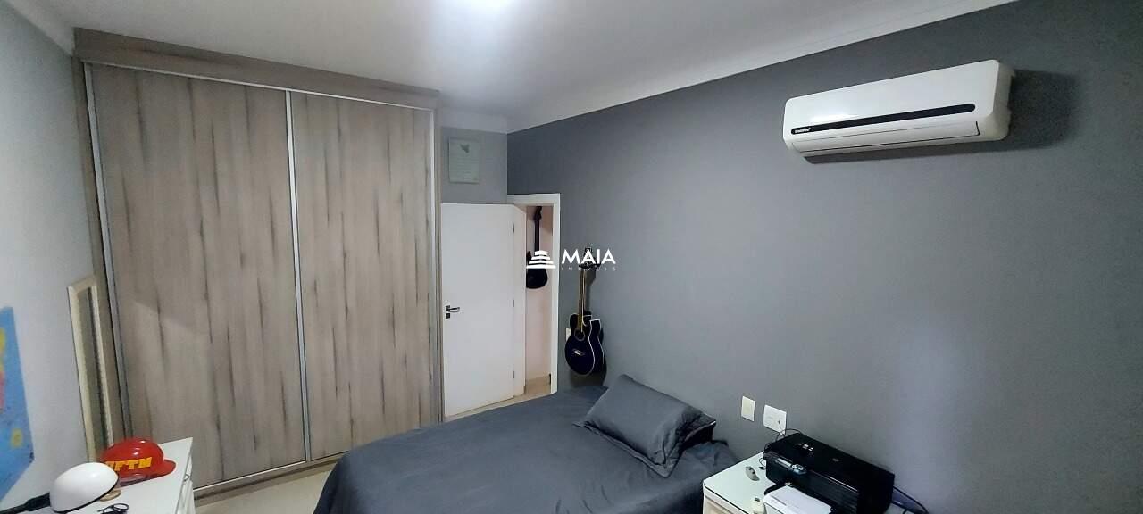 Casa de Condomínio à venda no Flamboyant Residencial Park: 