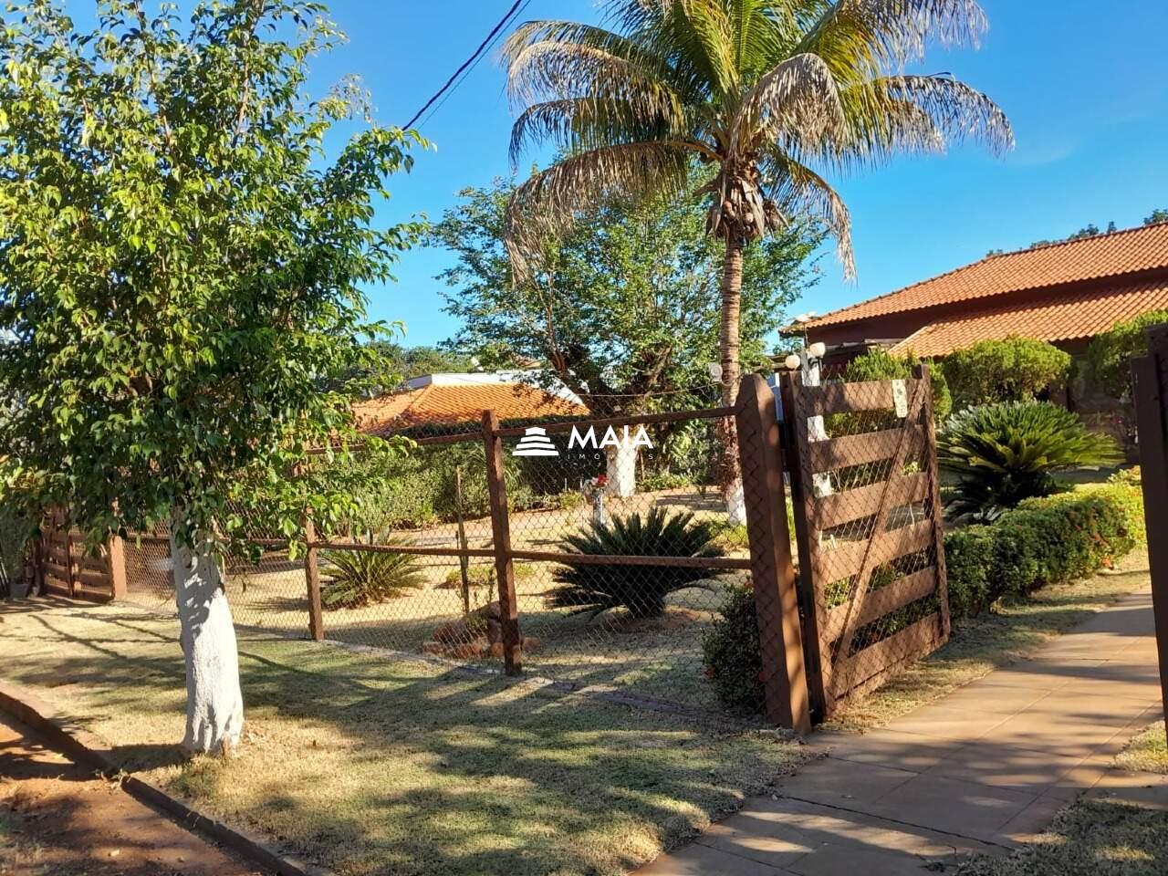 Terreno/Área à venda no Poncianos: 