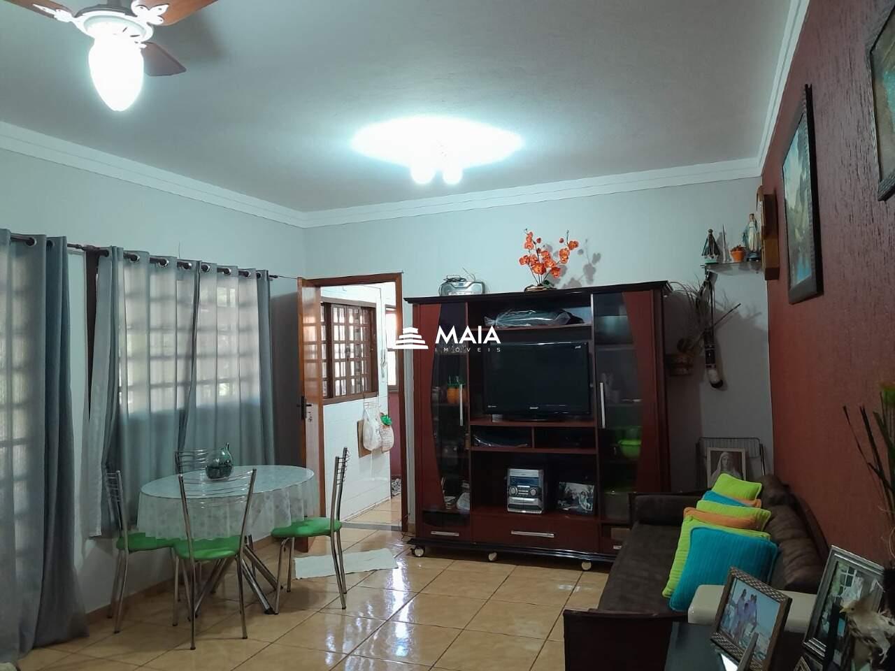 Terreno/Área à venda no Poncianos: 