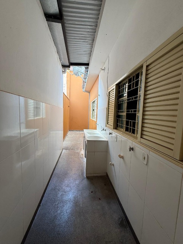 Casa à venda no Parque das Américas: 