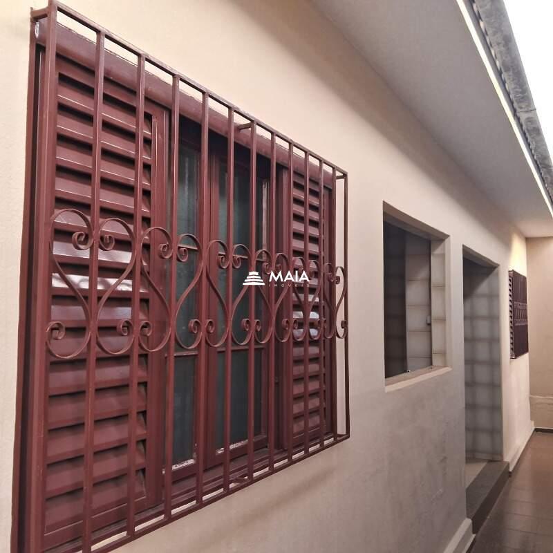 Casa à venda no Conjunto Costa Telles I: 