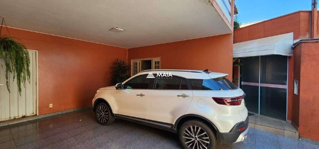 Casa à venda no Vila Militar: 