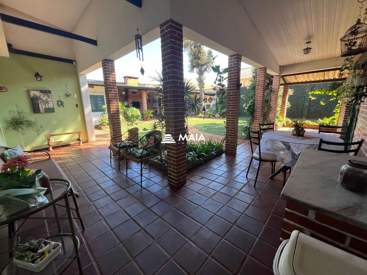 Casa à venda no Jardim Induberaba: 