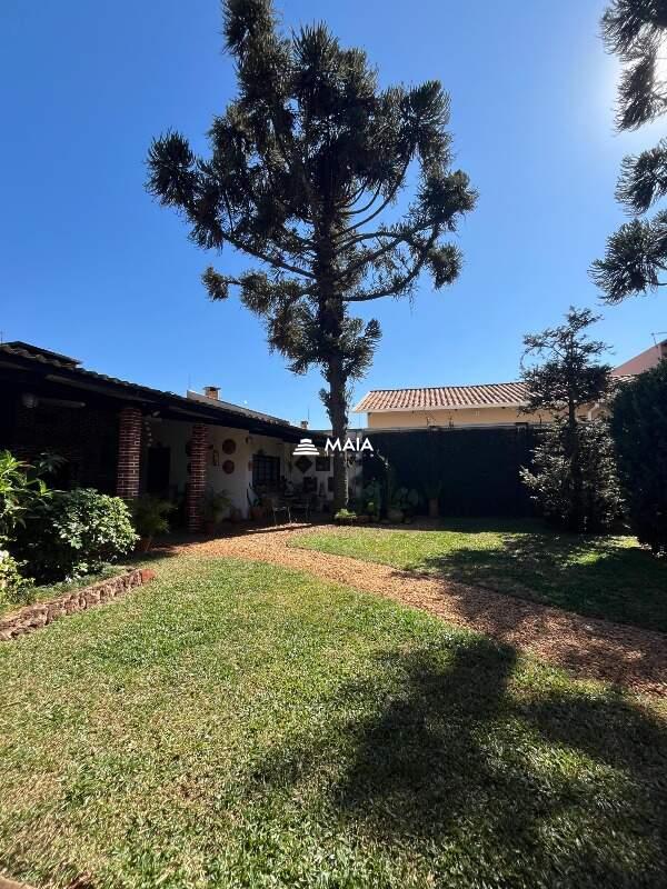 Casa à venda no Jardim Induberaba: 