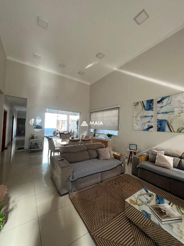 Casa de Condomínio à venda no Estância dos Ipês: 