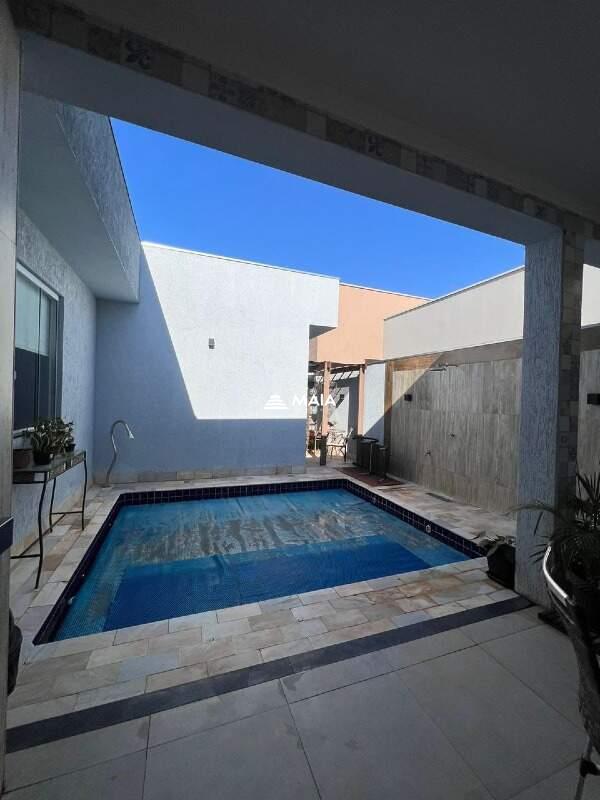 Casa de Condomínio à venda no Estância dos Ipês: 