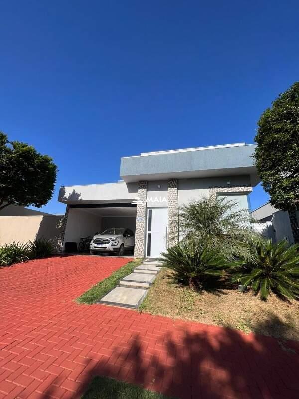 Casa de Condomínio à venda no Estância dos Ipês: 