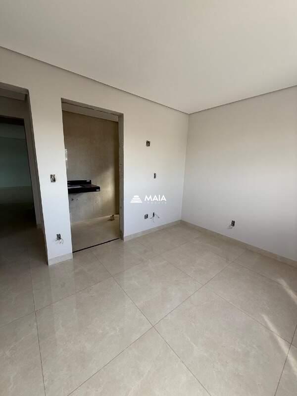 Apartamento à venda no Santa Maria: 
